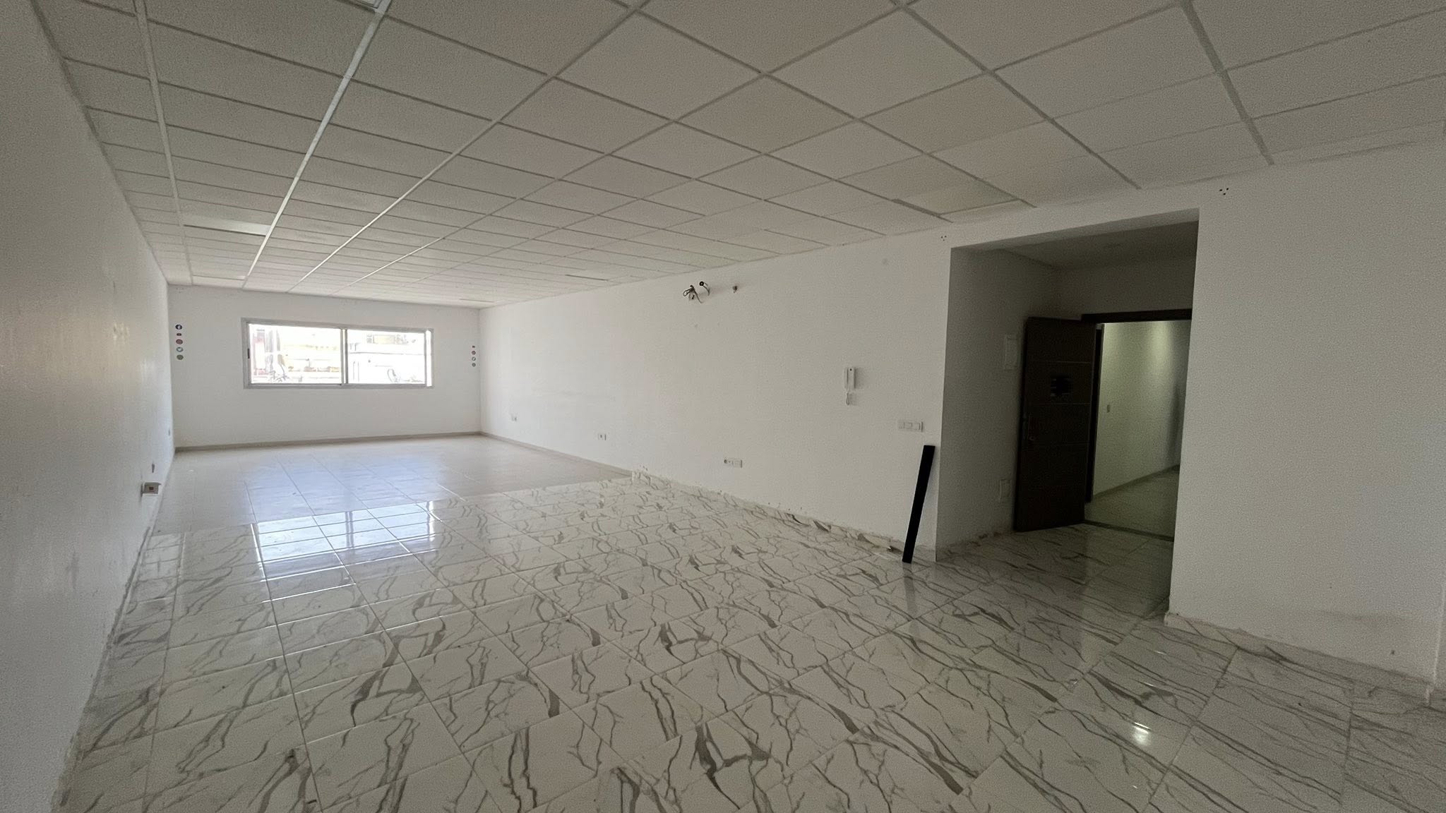 مكاتب للبيع باحسن موقع فالقنيطرة