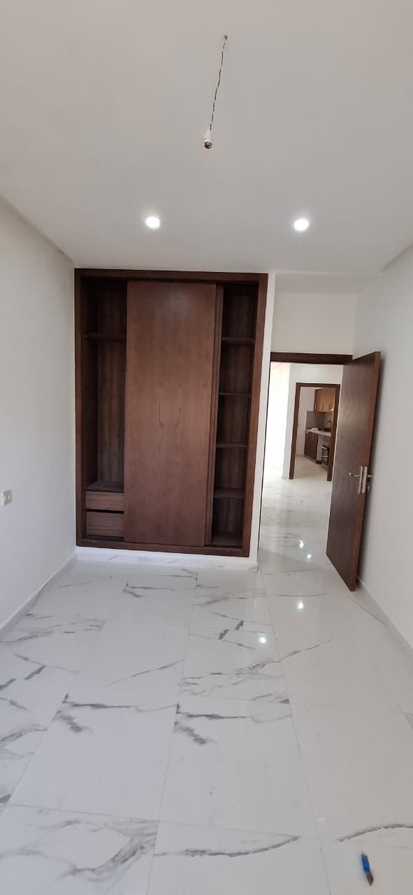 شقق للبيع  بالدعم وسط مدينة القنيطرة 