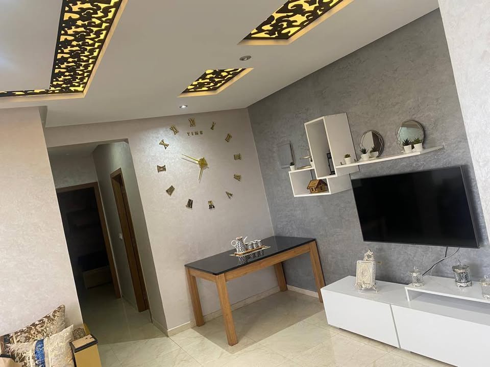 شقة للبيع الطابق الثالث الدارالبيضاء الولفة الأزهر السكن المتوسط