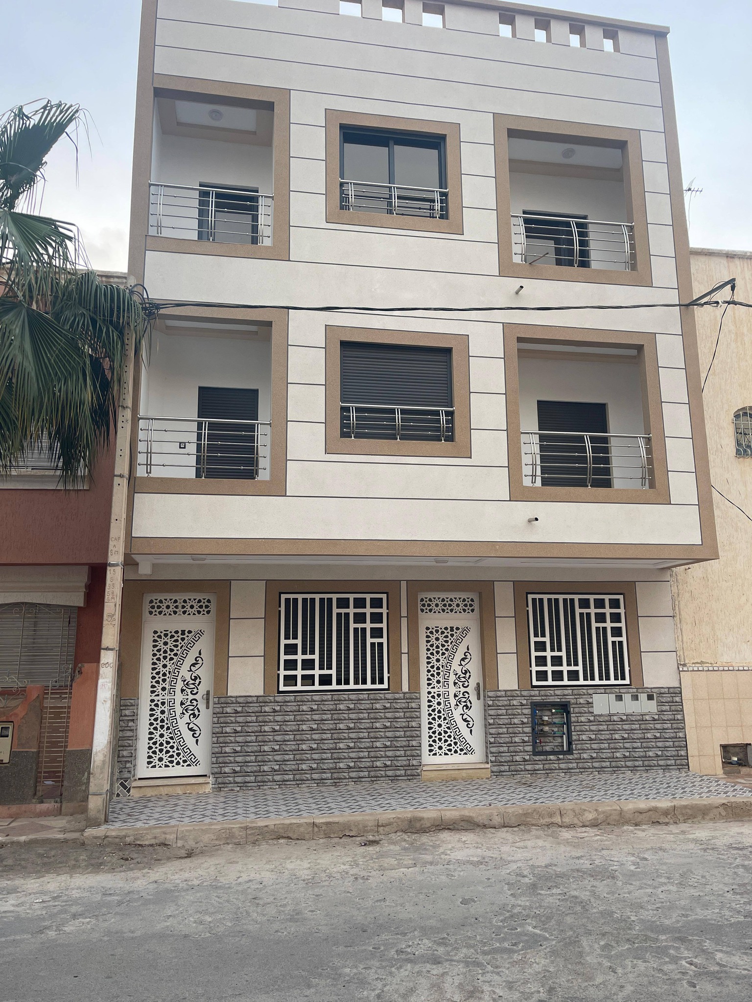 شقة راقية للبيع – خصوصية تامة 