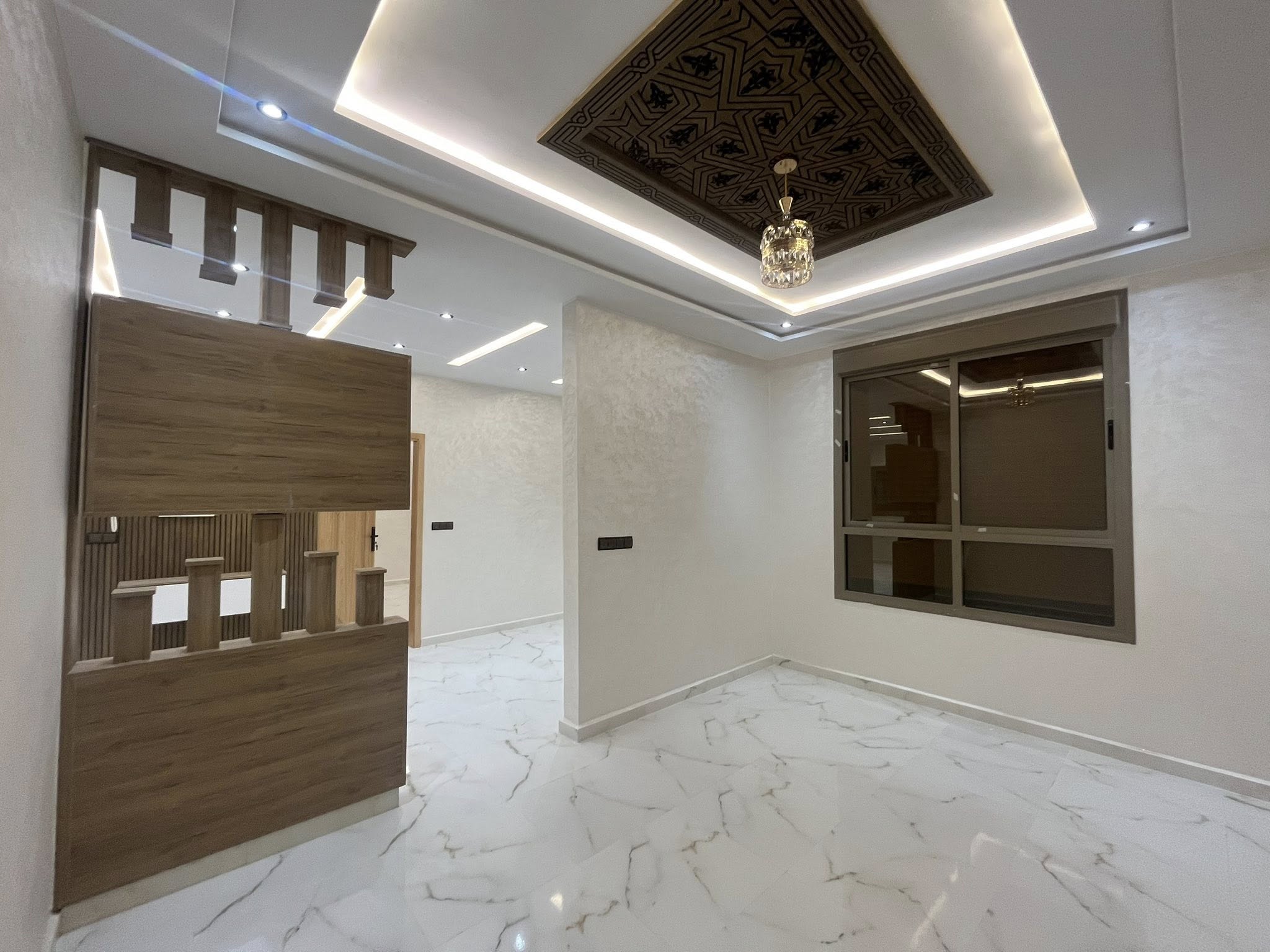 شقة للبيع طابق الاول 