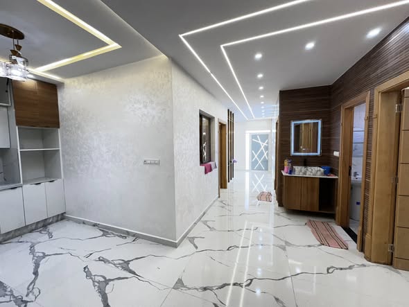 شقة طابق الأرضي قرب كوليمو حي لزاري 