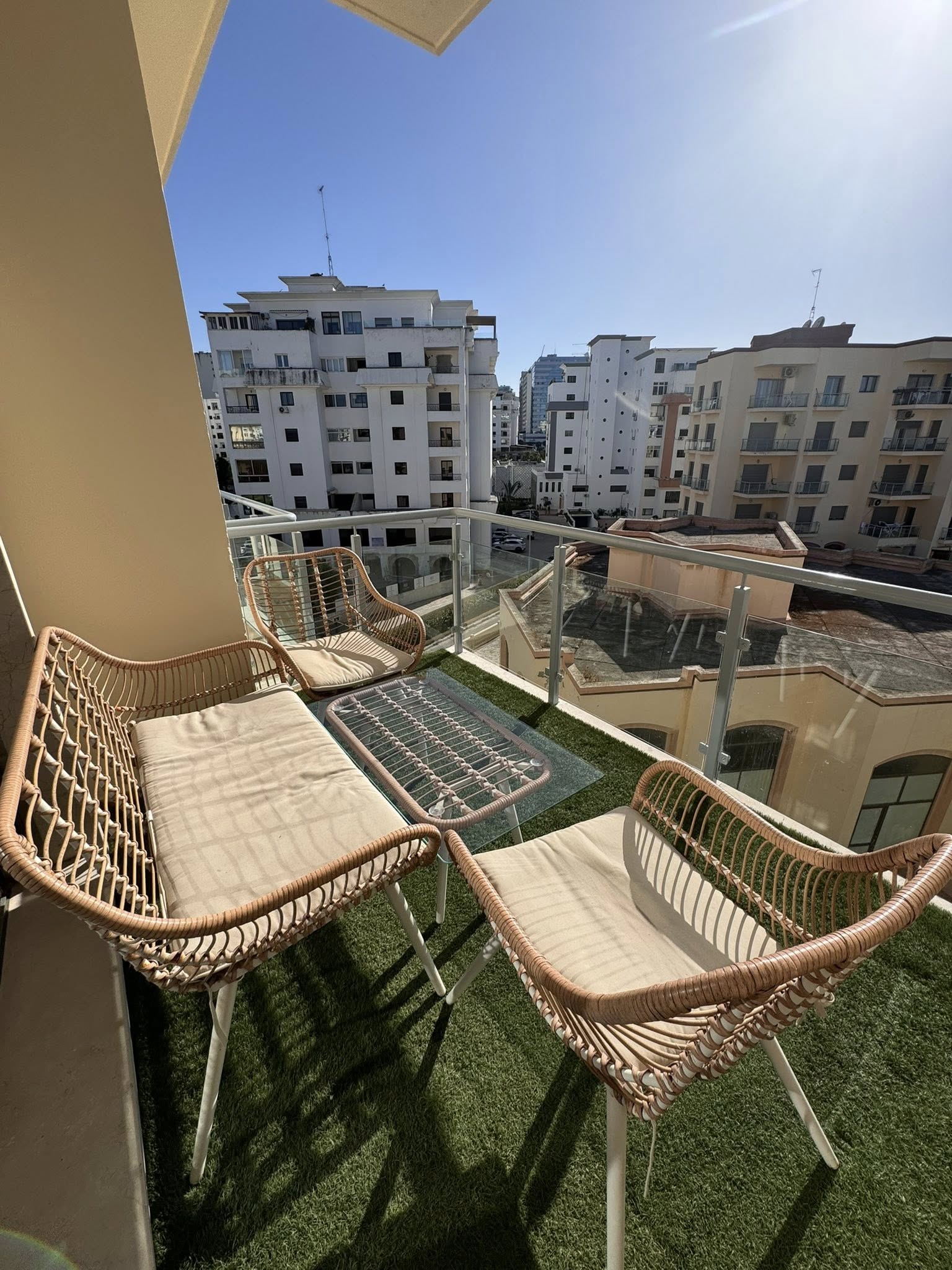 TANGER – PIED DANS L’EAU  GRANDES RÉDUCTIONS SPÉCIALES RAMADAN – OFFRE LIMITÉE ! 